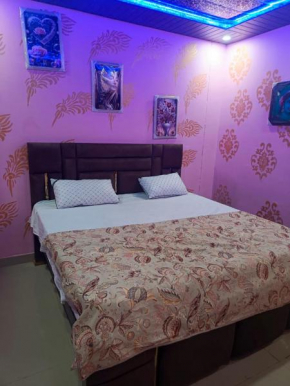 Radhey Shyam Or Shiva Home Stay